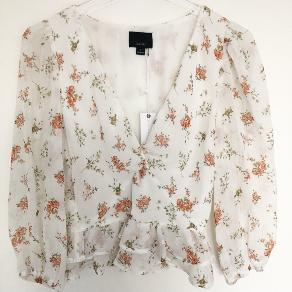 NWT Lumiere Stitch & Feather Floral Blouse Top - Size Small
